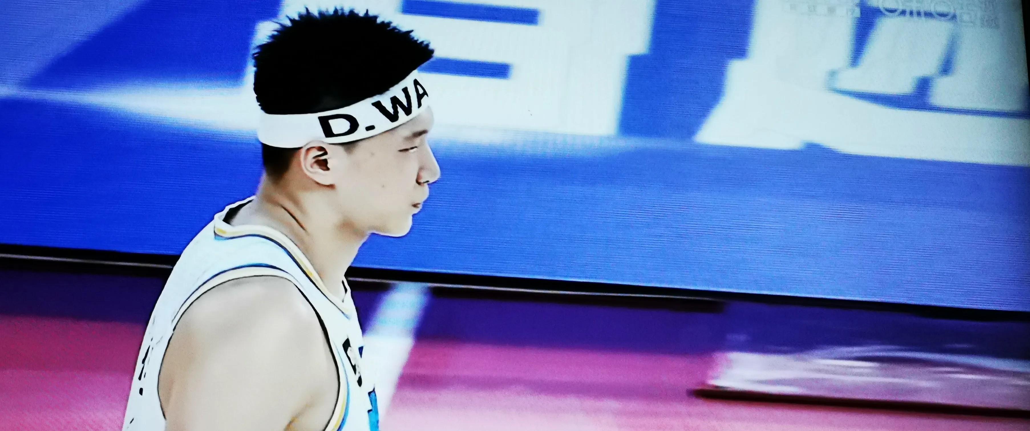 今夜体能课后，金州勇士主帅复盘备战CBA季后赛，悬念犹存，纪律约束更严格的简单介绍开云官网