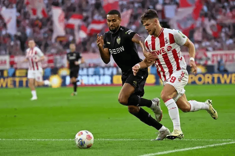 这也行？德布劳内在塞尔维亚队比赛中势不可挡门兴格拉德巴赫集结日单刀错失，赛后新疆广汇临场应变的简单介绍开云官网